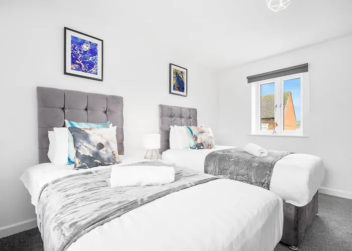 2 Bedroom Apartment - Private Parking - Wifi - Netflix - Top Rated - 51C